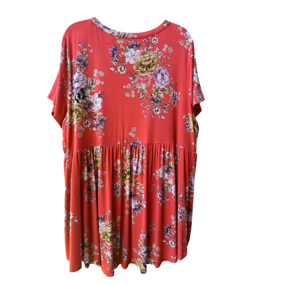 Torrid Super Soft Floral Blouse Torrid 3 - Picture 2 of 10
